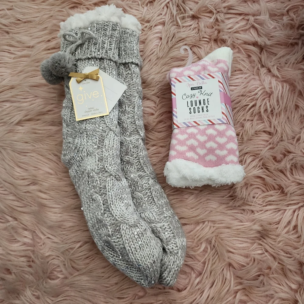2 Pairs Of Cozy Fluffy Socks Sherpa Plush Woven Shea Butter